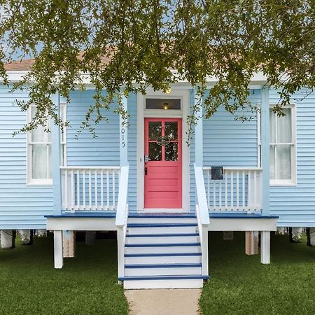 Cozy Sea Breeze Bungalow - 2 Mins To The Beach Galveston Buitenkant foto